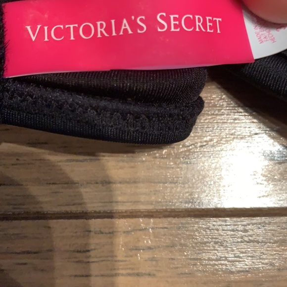 Victoria Secret bikini top NWOT - Picture 6 of 7